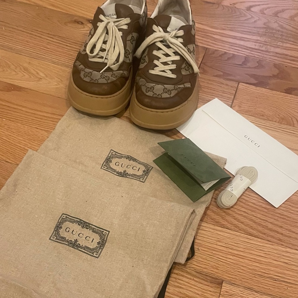 UNISEX GUCCI GG Sneakers